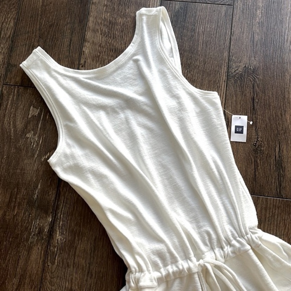 NWT Gap Shorts Romper - Picture 3 of 10